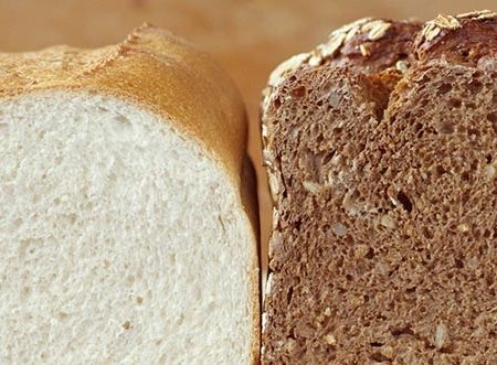 THE DIFFERENCE OF WHITE FRESH BREAD AND WHEAT BARGAIN BREAD